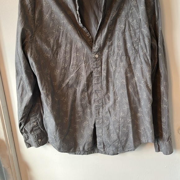Button down dress shirt grey size large - Picture 6 of 9